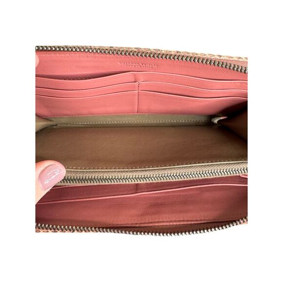 Bottega Veneta Floral Embroidered Intrecciato Leather Zip Around Wallet in Pink - Picture 12 of 16